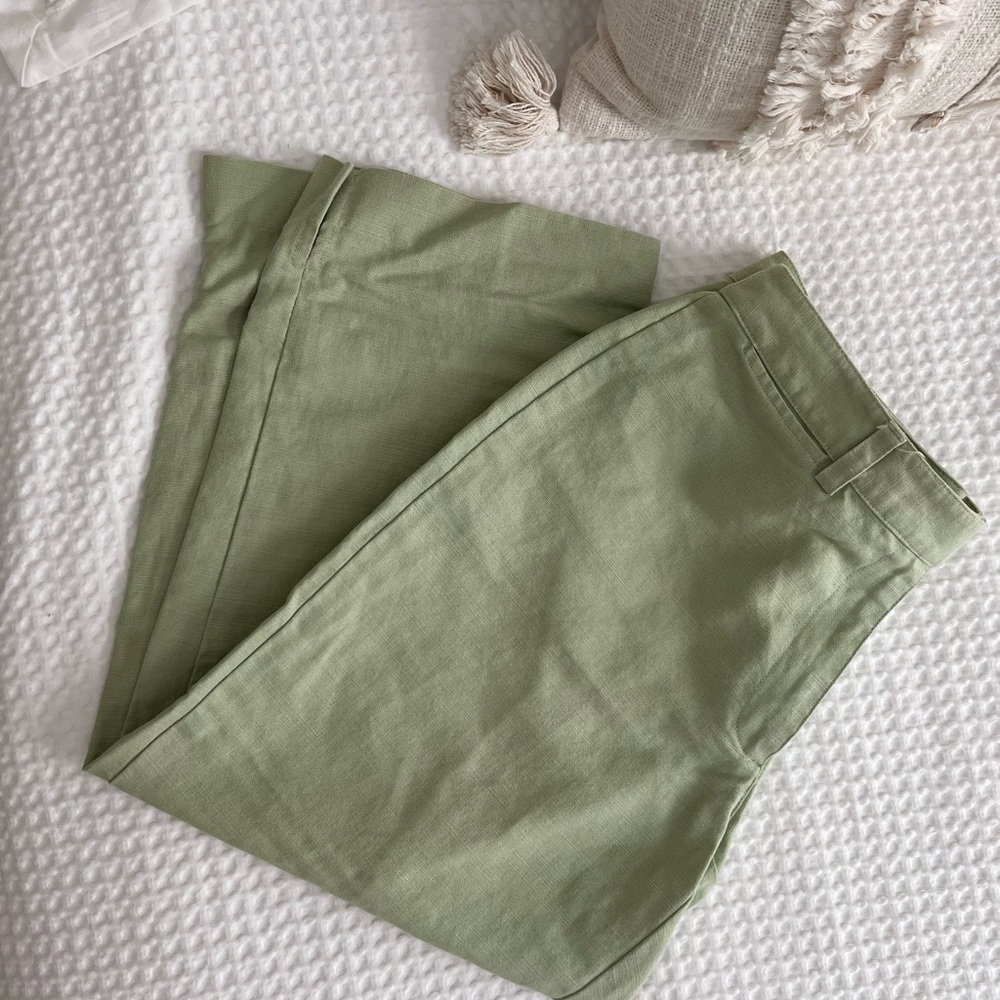 Liz Claiborne Green Trousers Relaxed Fit | 60% Linen 40% Cotton
